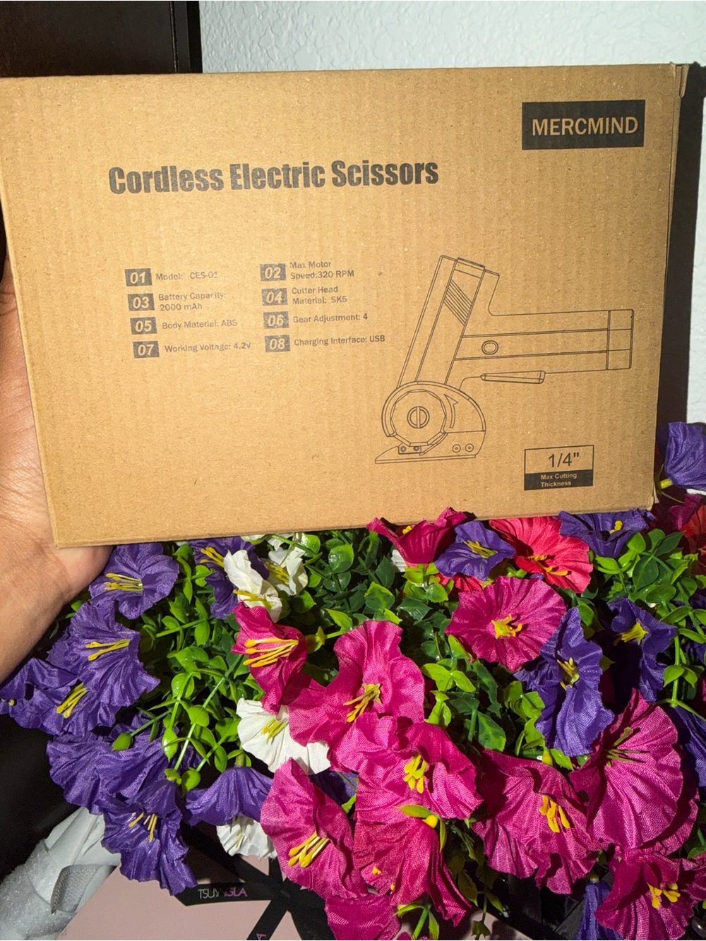 Amazon Cordless Electric Scissors - Brown Box